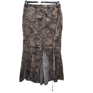 By Deep Los Angeles Y2K Destroyed Industrial Wasteland Dystopian Camo Skirt S